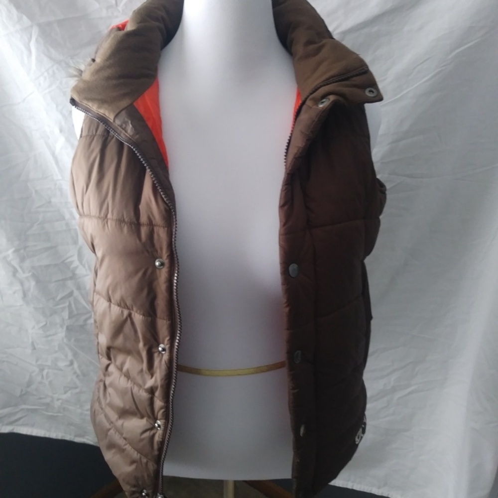 Burton Brown Vest with Faux Fur Accent - S
